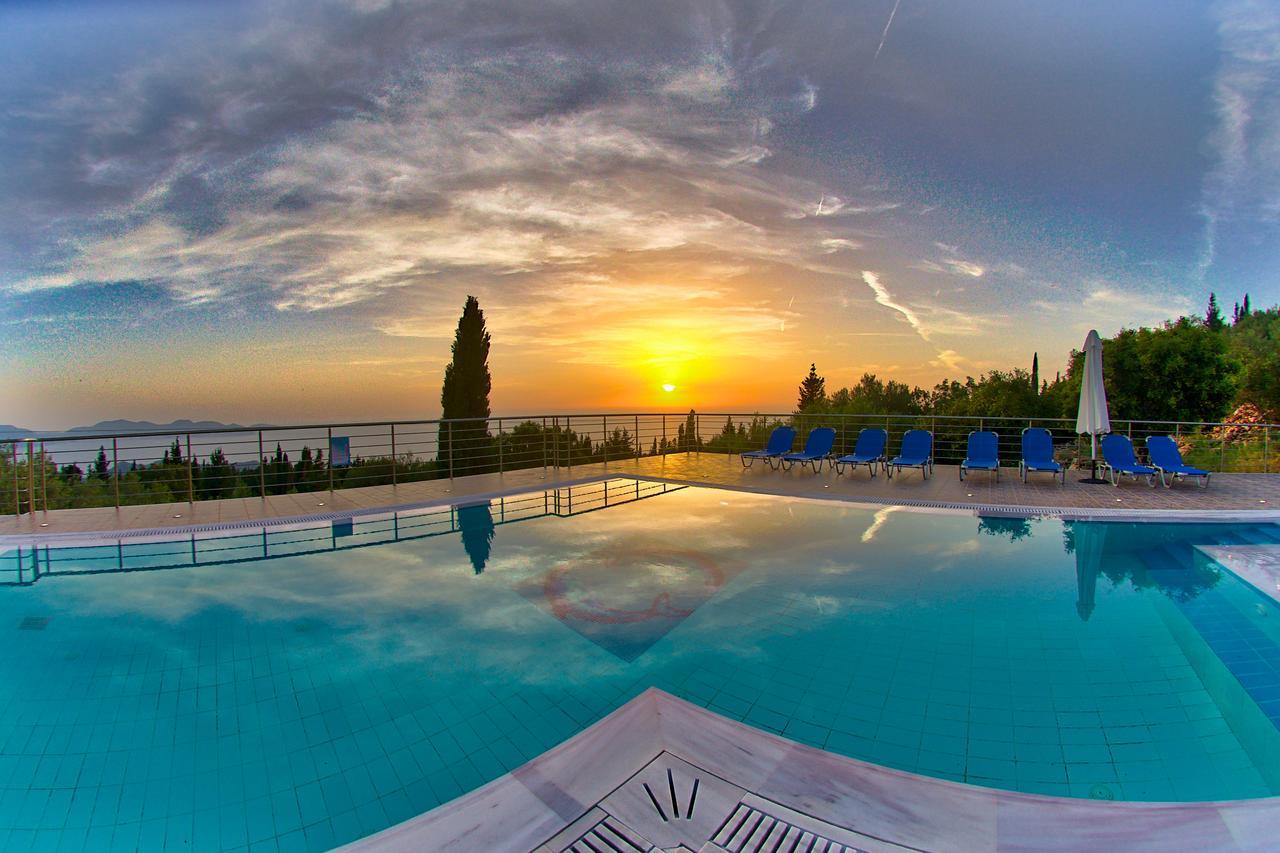 Panoramic Sunset Apartment Kothreas Exterior photo